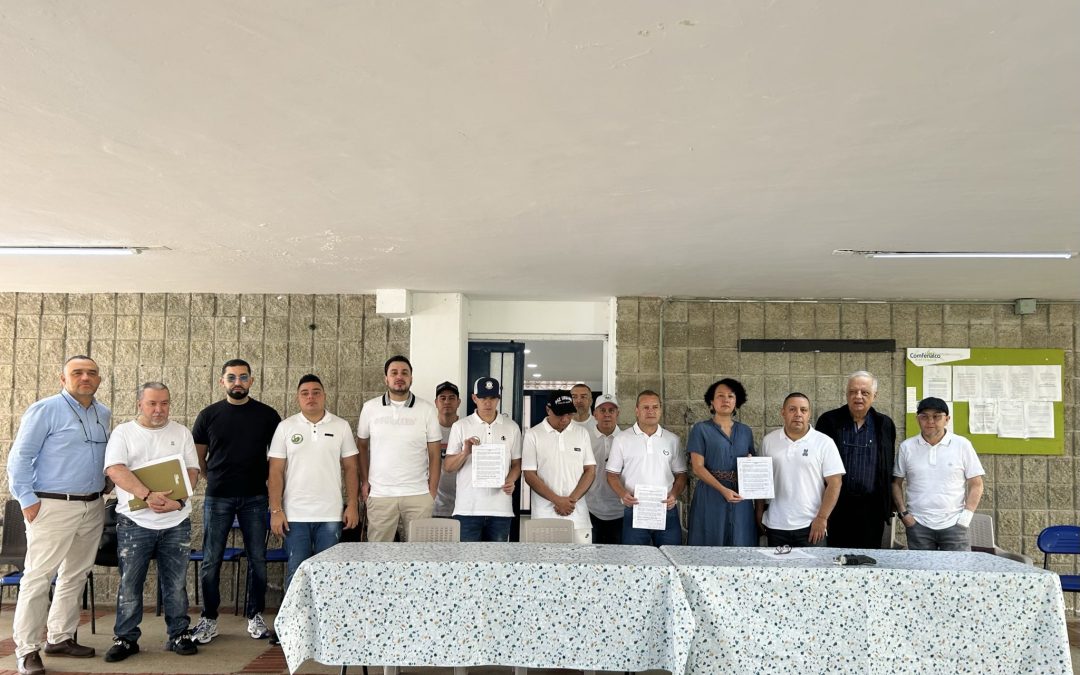 Gobierno y estructuras criminales anuncian acuerdo condicionado de paz urbana para Medellín y el Valle de Aburrá